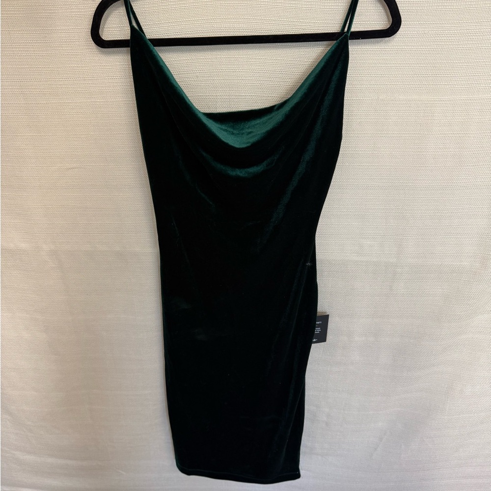 Lulu's Deep Green Velvet Dress
